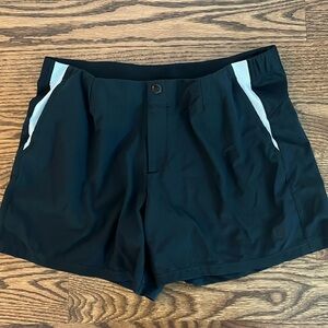 Women’s Wilson black athletic shorts (small)